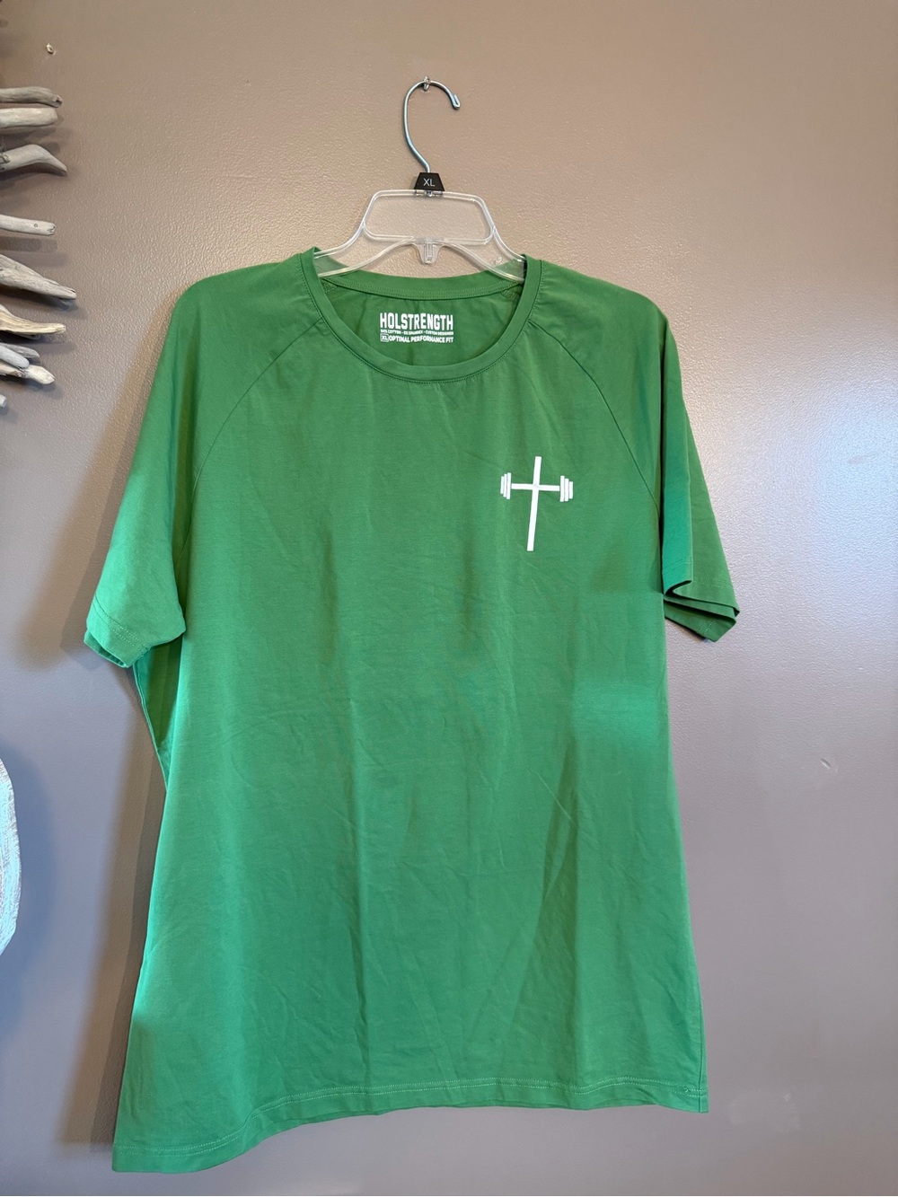 Holstrength men’s tee in green